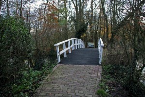 bruggetje bij Park huis te Kinderdijk in Alblasserdam