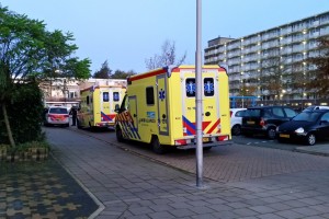 Ambulance Jacob Catsstraat ALblasserdam (Medium)