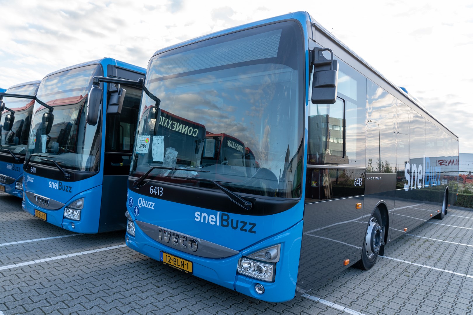 Qbuzz gaat busvervoer verzorgen; bussen wifi en - Alblasserdamsnieuws.nl
